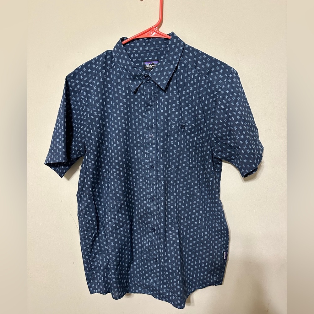 Patagonia Men's Go-To Shirt size medium new without tags Style No. 52691